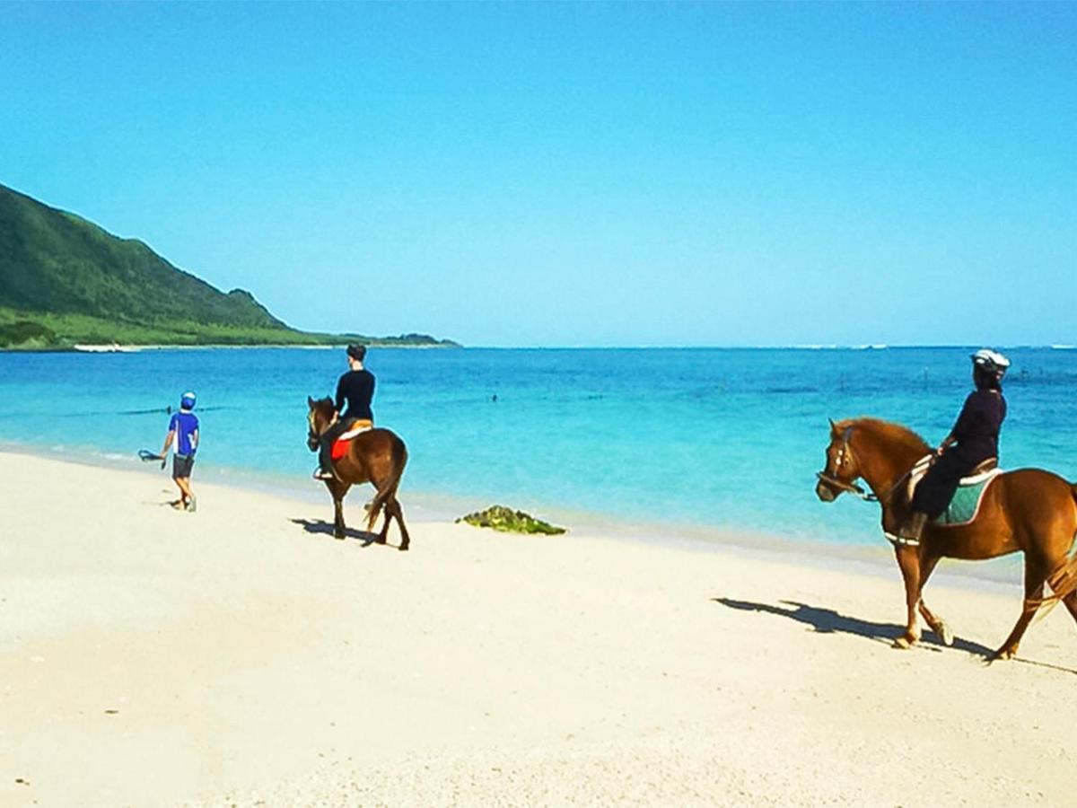 石垣島コテージakeeesi365 Ishigaki  Extérieur photo