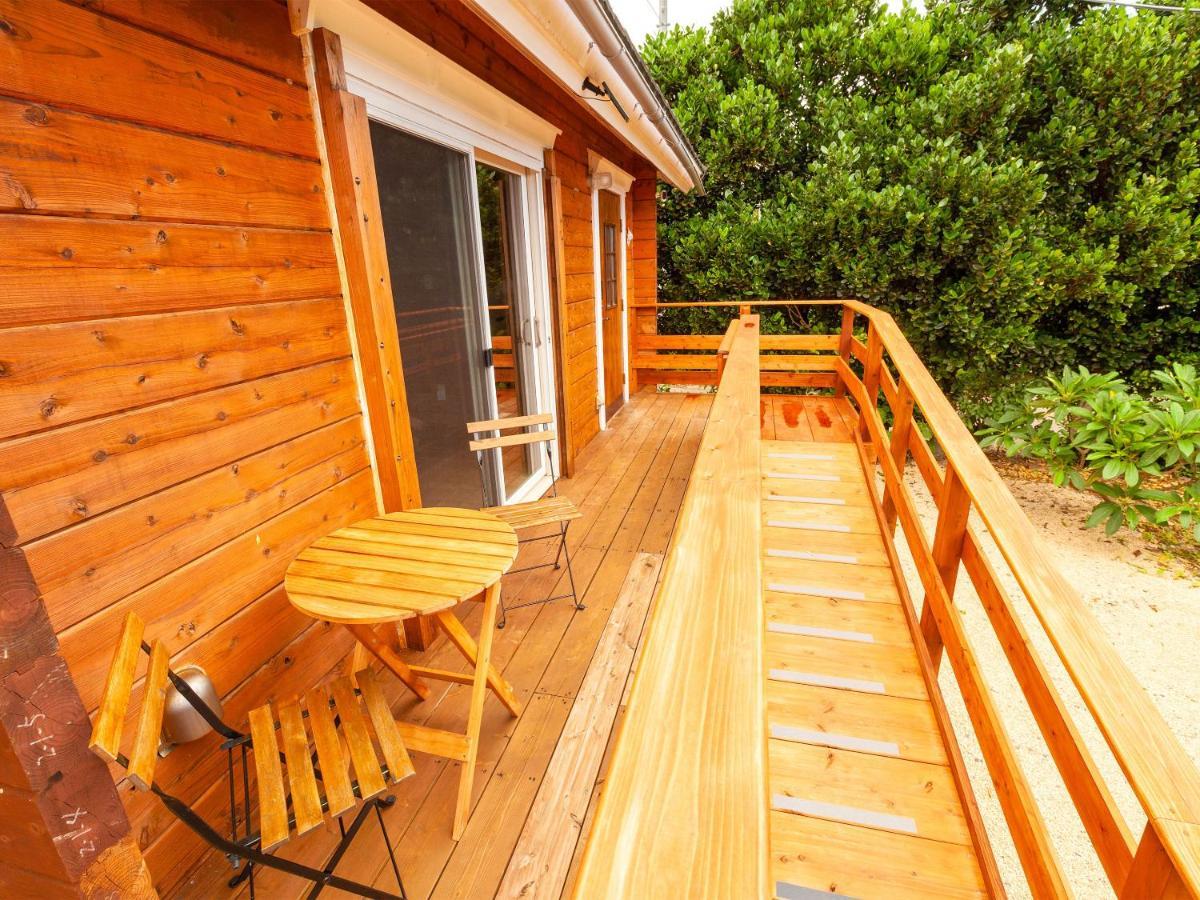 石垣島コテージakeeesi365 Ishigaki  Extérieur photo