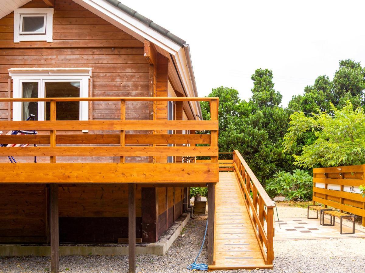 石垣島コテージakeeesi365 Ishigaki  Extérieur photo