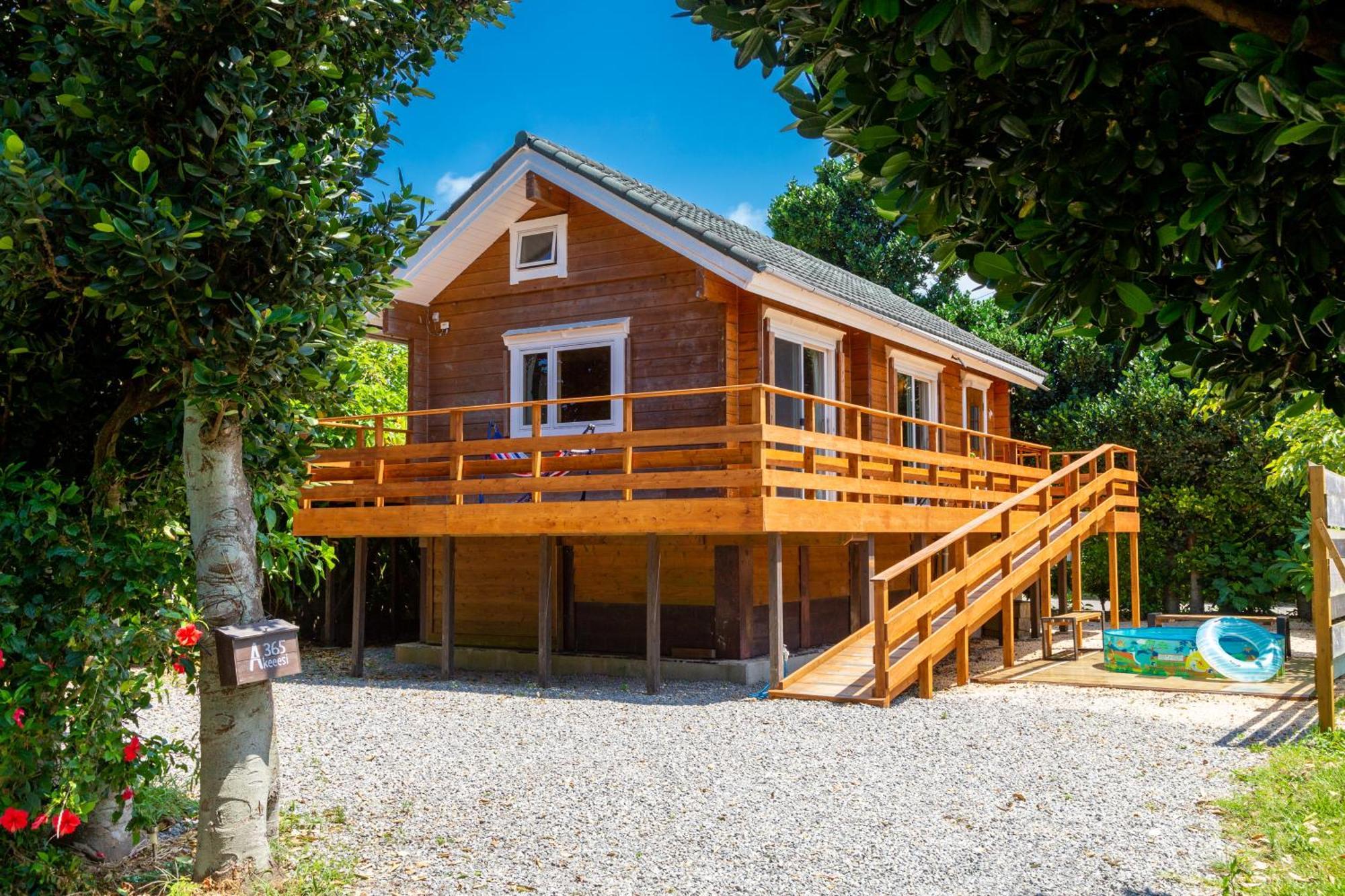 石垣島コテージakeeesi365 Ishigaki  Extérieur photo
