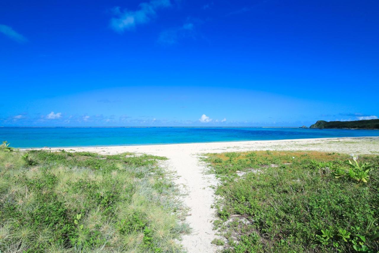 石垣島コテージakeeesi365 Ishigaki  Extérieur photo